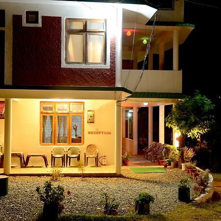 Kalawati Retreat Eco Village Resort ラニケート エクステリア 写真